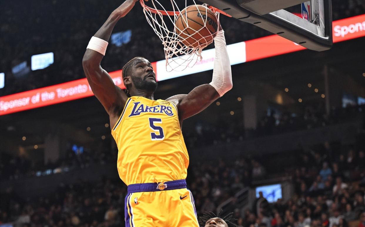 爱游戏APP-赛地聚焦：NBA常规赛冲刺阶段热度飙升，底特律活塞豪取连胜，质疑声仍在，资深球员宣示担当的简单介绍