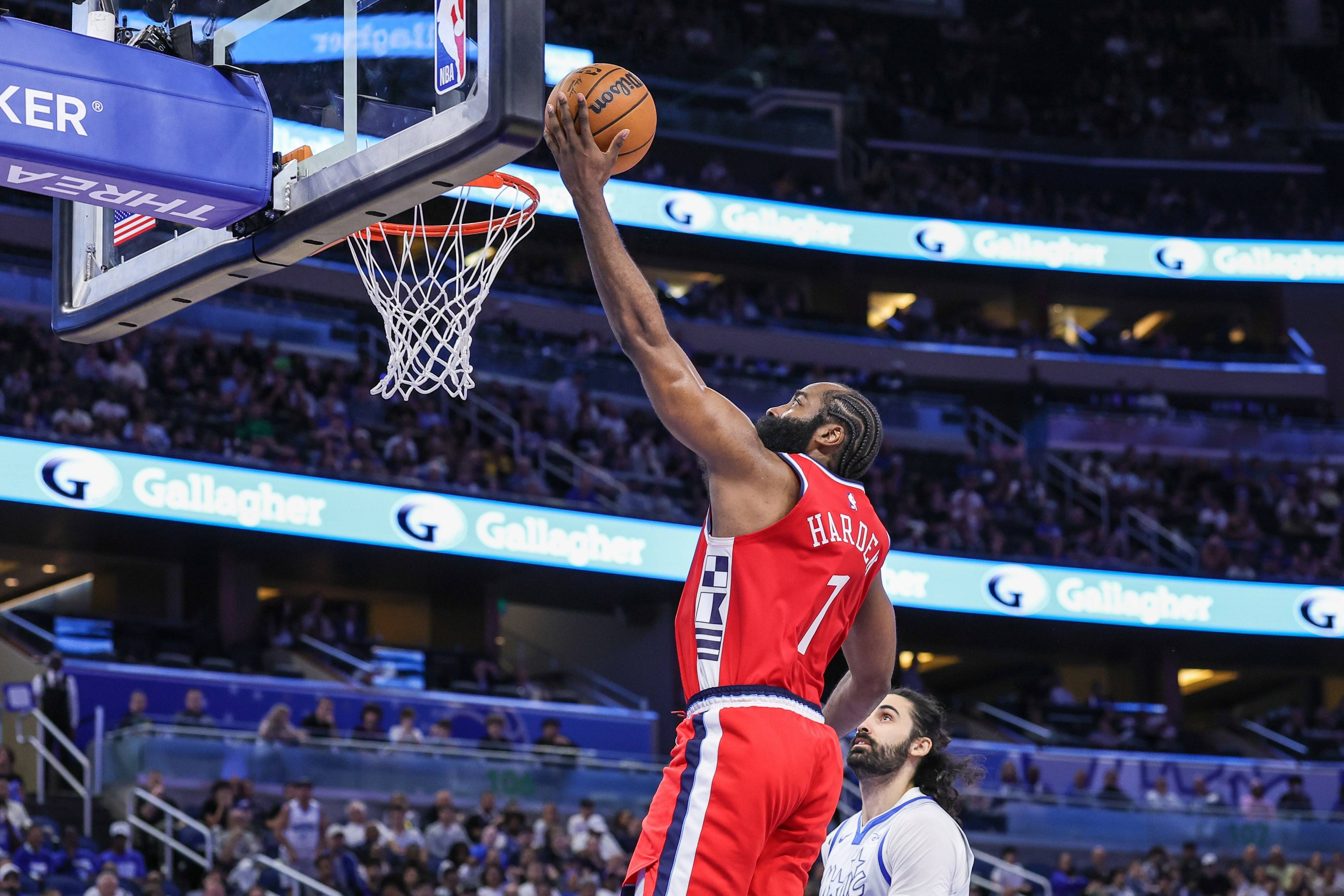 爱游戏-包含NBA总决赛倒计时，犹他爵士集结日外线爆发，细节引发关注，球迷炸锅，年轻球员得到机会的词条